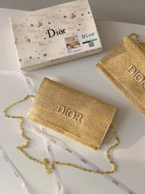 Сумка жіноча Christian Dior Raffia Clutch Pouch бежевий солом'яний клатч рафія (156) - Фото 1 Сумка жіноча Christian Dior Raffia Clutch Pouch бежевий солом'яний клатч рафія (156) - изображение 1