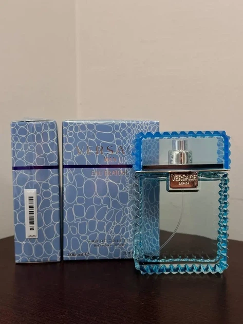 Чоловіча туалетна вода Versace Man Eau Fraiche 100 мл - Фото 2 Чоловіча туалетна вода Versace Man Eau Fraiche 100 мл - зображення 2