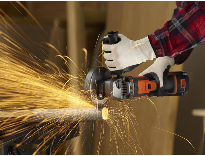 Аккумуляторная угловая шлифмашина BLACK+DECKER BCG720M1 : с АКБ 18В 4Аh, диск125 мм (BCG720M1) - изображение 8