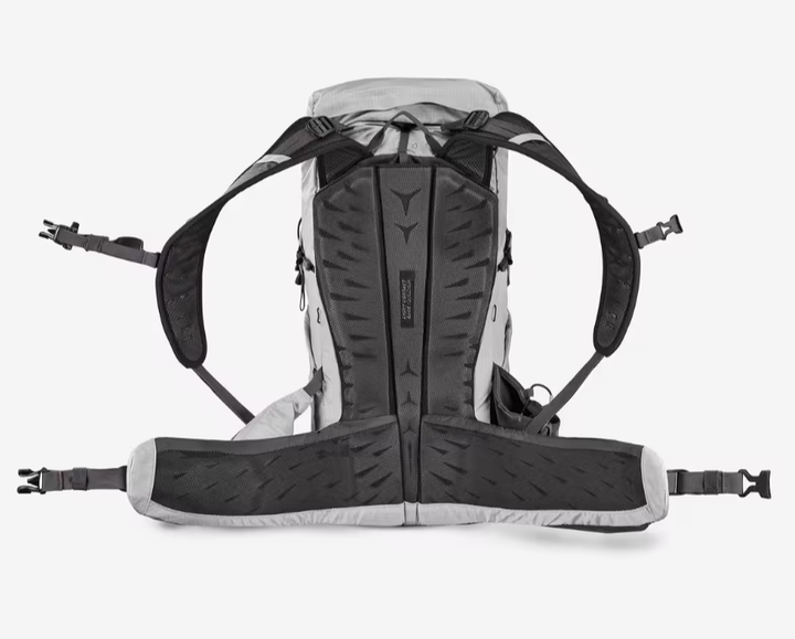 Туристичний Рюкзак QUECHUA MH900 25л 45 х 25 х 15 см Білий Сумісні з Питною Системою - зображення 6