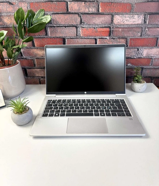 Ультрабук HP ProBook 445 G8 / 14" (1920x1080) IPS / AMD Ryzen 5 5600U (6 (12) ядер по 2.3 - 4.2 GHz) / 8 GB DDR4 / 256 GB SSD / AMD Radeon Vega 7 Graphics / WebCam б/у - изображение 2