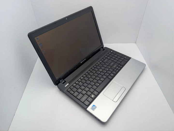 Ноутбук Packard Bell EasyNote TE11HC / 15.6" (1366x768) TN / Intel Pentium B960 (2 ядра по 2.2 GHz) / 8 GB DDR3 / 500 GB HDD / Intel HD Graphics / WebCam / DVD-ROM б/в - Фото 6 Ноутбук Packard Bell EasyNote TE11HC / 15.6" (1366x768) TN / Intel Pentium B960 (2 ядра по 2.2 GHz) / 8 GB DDR3 / 500 GB HDD / Intel HD Graphics / WebCam / DVD-ROM б/в - зображення 6