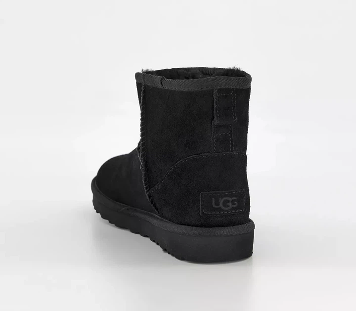 Женские угги UGG с мехом 1159789911 (Черный, 40) - Фото 10 Женские угги UGG с мехом 1159789911 (Черный, 40) - изображение 10