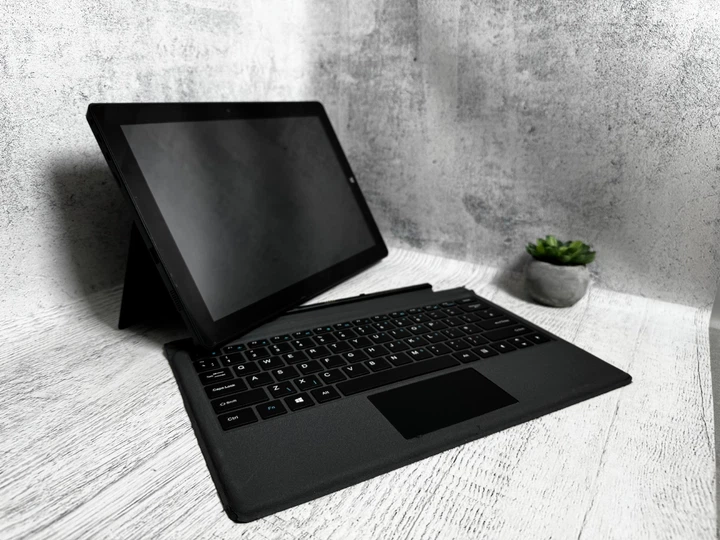 Ноутбук планшет 2 в 1 12" Touch | Windows | Intel Atom x5 | 4GB | SSD 60 GB | Для навчання | з клавіатурою Linx LINX12V64EDU - Б/У - Фото 9 Ноутбук планшет 2 в 1 12" Touch | Windows | Intel Atom x5 | 4GB | SSD 60 GB | Для навчання | з клавіатурою Linx LINX12V64EDU - Б/У - изображение 9