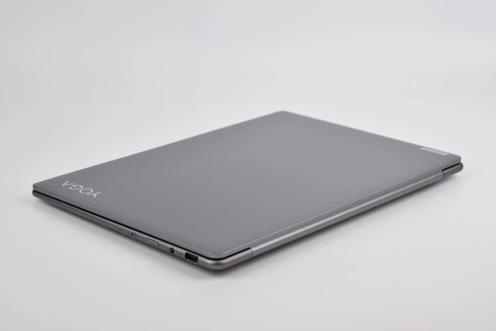 Ультрабук Lenovo Yoga Slim 7 14IMH9 U7 155H / 16GB / 512GB / 14" WUXGA OLED / Win11 Ноутбук - Фото 3 Ультрабук Lenovo Yoga Slim 7 14IMH9 U7 155H / 16GB / 512GB / 14" WUXGA OLED / Win11 Ноутбук - изображение 3