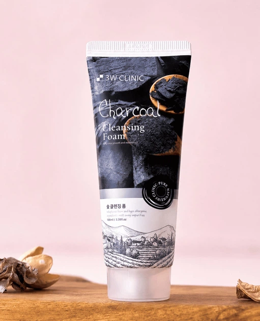 Пенка для умывания с древесным углем 3W CLINIC charcoal Cleansing Foam - изображение 2