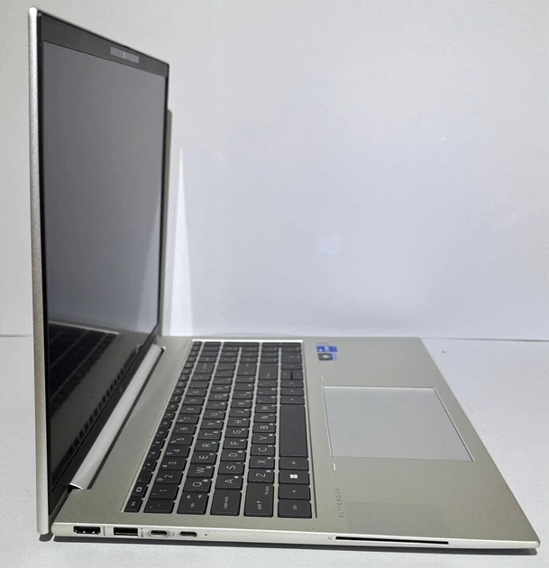 Ультрабук HP EliteBook 860 G9 / 16" (1920x1200) IPS / Intel Core i5-1245U (10 (12) ядер по 1.6 - 4.4 GHz) / 8 GB DDR5 / 256 GB SSD / Intel Iris Xe Graphics / WebCam б/у - изображение 4