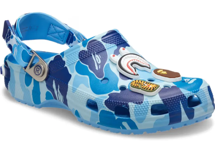 Чоловічі крокси Crocs x A Bathing Ape Camo Blue (43-44, синій) - Фото 2 Чоловічі крокси Crocs x A Bathing Ape Camo Blue (43-44, синій) - зображення 2