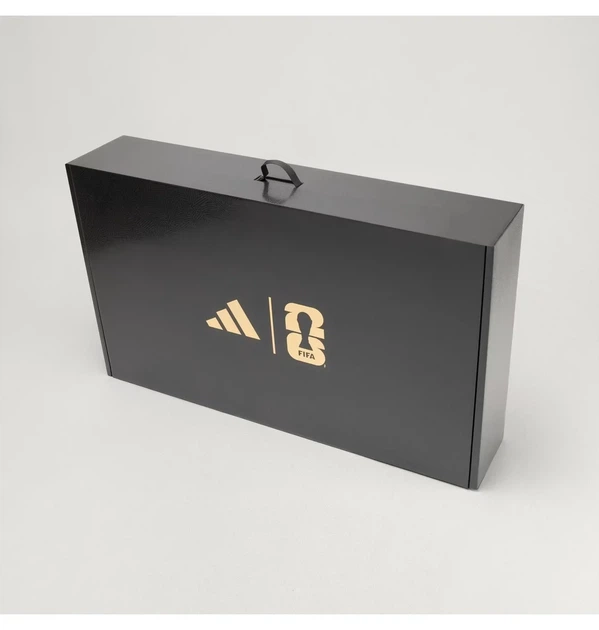 Набір міні-м'ячів adidas FIFA World Cup Historical Mini Ball Set Термополіуретан Білий - Фото 3 Набір міні-м'ячів adidas FIFA World Cup Historical Mini Ball Set Термополіуретан Білий - зображення 3