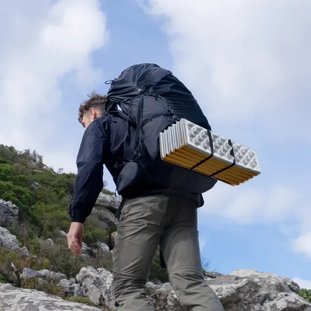 Килимок складний IXPE Naturehike CNK2550WS030, алюмінієва плівка, 18 мм, оливковий-зелений - зображення 8