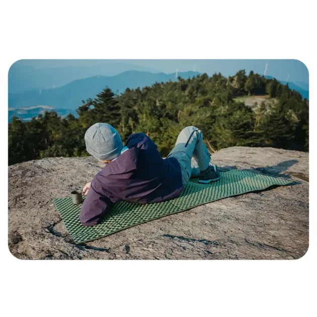 Килимок туристичний складаний одномісний IXPE Naturehike CNK2450WS044 з алюмінієвою плівкою, 195x60x1.8 см, синій - зображення 5
