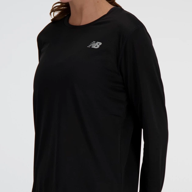 Женская футболка с длинным рукавом New Balance NB Performance 42 (XL) (WT41225BK) - Фото 4 Женская футболка с длинным рукавом New Balance NB Performance 42 (XL) (WT41225BK) - изображение 4