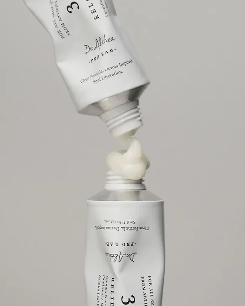 Відновлювальний крем з ресвератролом DR.ALTHEA 345 Relief Cream 50ml - Фото 2 Відновлювальний крем з ресвератролом DR.ALTHEA 345 Relief Cream 50ml - изображение 2