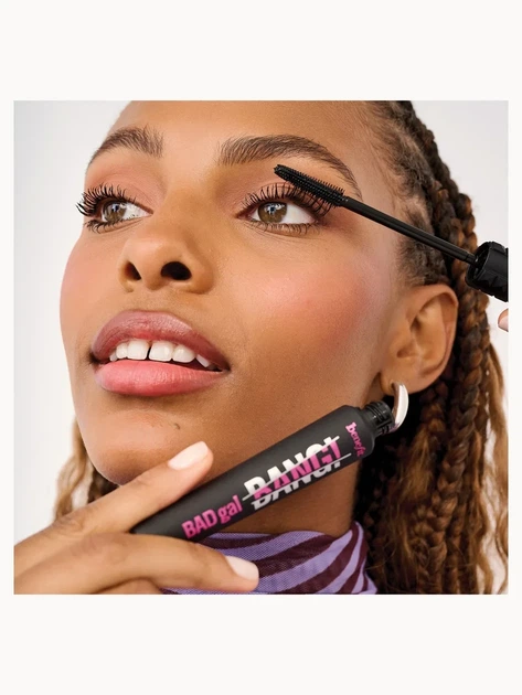 Набор тушь для ресниц Benefit Bangin Lashes Badgal Bang Full Size and Mini Mascara Duo Set 8,5 мл+ 4 мл - Фото 5 Набор тушь для ресниц Benefit Bangin Lashes Badgal Bang Full Size and Mini Mascara Duo Set 8,5 мл+ 4 мл - изображение 5