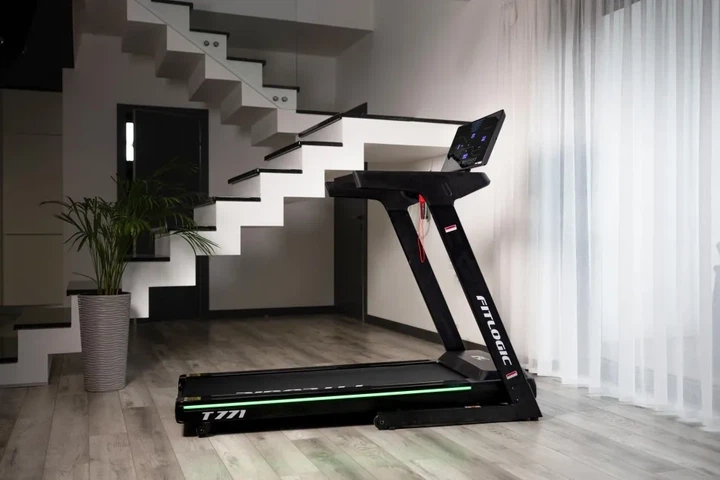 Бігова доріжка FitLogic T771 (SPT_T771) - изображение 8
