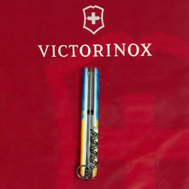Швейцарський складаний ніж Victorinox SPARTAN UKRAINE 1.3603.7.T3100p - Фото 6 Швейцарський складаний ніж Victorinox SPARTAN UKRAINE 1.3603.7.T3100p - зображення 6