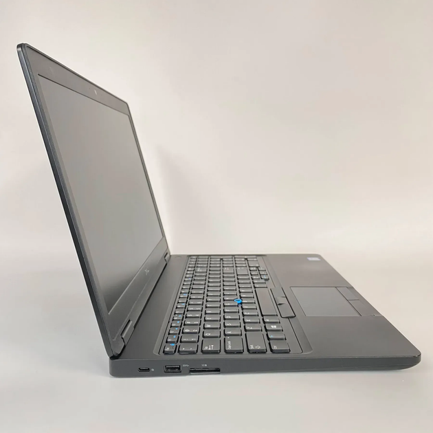 Ноутбук Dell Latitude 5590 / 15.6" (1366x768) TN / Intel Core i5-7300U (2 (4) ядра по 2.6 - 3.5 GHz) / 16 GB DDR4 / 240 GB SSD / Intel UHD Graphics 620 / WebCam / HDMI б/у + Подарок Беспроводная мышь / USB - Фото 4 Ноутбук Dell Latitude 5590 / 15.6" (1366x768) TN / Intel Core i5-7300U (2 (4) ядра по 2.6 - 3.5 GHz) / 16 GB DDR4 / 240 GB SSD / Intel UHD Graphics 620 / WebCam / HDMI б/у + Подарок Беспроводная мышь / USB - изображение 4