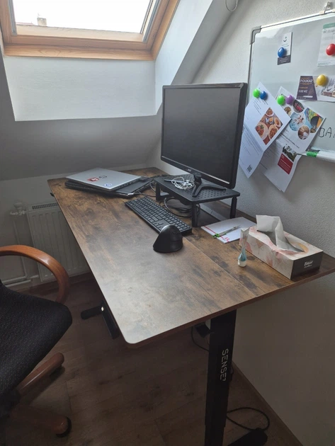 Комп'ютерний стіл SENSE7 NOJO LIGHT 140×70 см з електричним регулюванням висоти, темно-коричневий - изображение 10