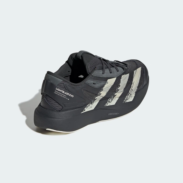 Мужские кроссовки LIGHTBLAZE EVO SL adidas KJ3054 38.5 (5.5 UK) Разноцветный-1 (4069987683305) - Фото 6 Мужские кроссовки LIGHTBLAZE EVO SL adidas KJ3054 38.5 (5.5 UK) Разноцветный-1 (4069987683305) - изображение 6