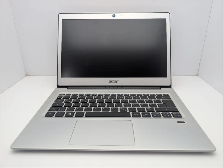 Ноутбук Acer Svift 113-31 / intel Pentium 4 ядра /4GB-DDR4/SSD-120Gb/Intel HD Graphics 505/13.3" FHD -Б/В - зображення 3