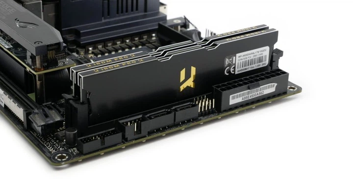 Модуль памяти для компьютера DDR4 32GB (2x16GB) 3600 MHz Iridium Pro Deep Black Goodram (IRP-K3600D4V64L18/32GDC) - изображение 7
