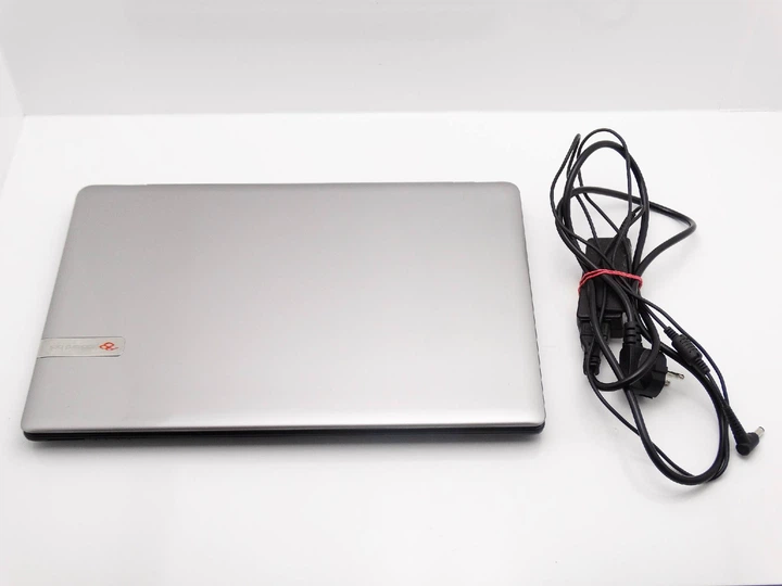 Ноутбук Packard Bell Z5WT3 15.6" (1366x768) (б/в) - Фото 2 Ноутбук Packard Bell Z5WT3 15.6" (1366x768) (б/в) - зображення 2