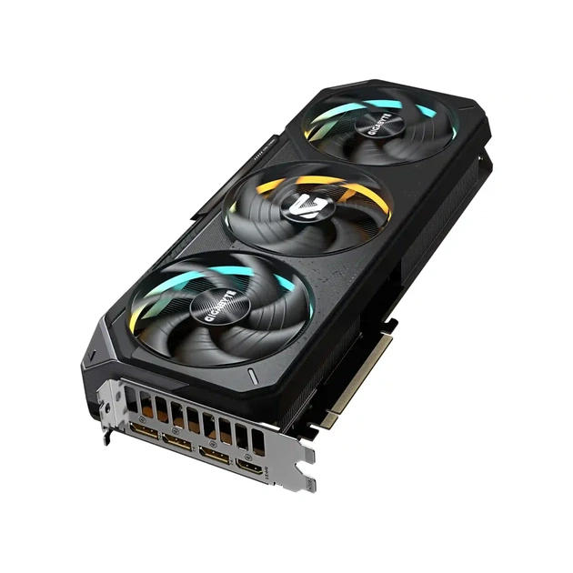 Відеокарта GIGABYTE Nvidia GeForce RTX 5070 GAMING OC 12G (GV-N5070GAMING OC-12GD) - зображення 5