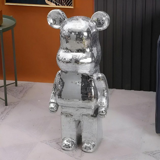 Фигурка Bearbrick серебряного цвета на подставке SUPREME 155 см. Дизайнерская игрушка Беарбрик. Фигурка Be@rbrick - изображение 4