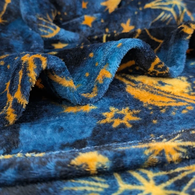 Плед флісовий Зоряна ніч 150x200 см велсофт мультиколір - Фото 3 Плед флісовий Зоряна ніч 150x200 см велсофт мультиколір - зображення 3