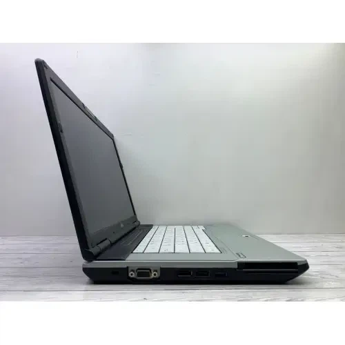 Ноутбук Fujitsu Lifebook E751 15.6 Core i5-2430M 2.4 ГГц 8GB 120GB + Windows 10 Pro + АКБ + ЗП Вживані Б/В | 35185 - зображення 3