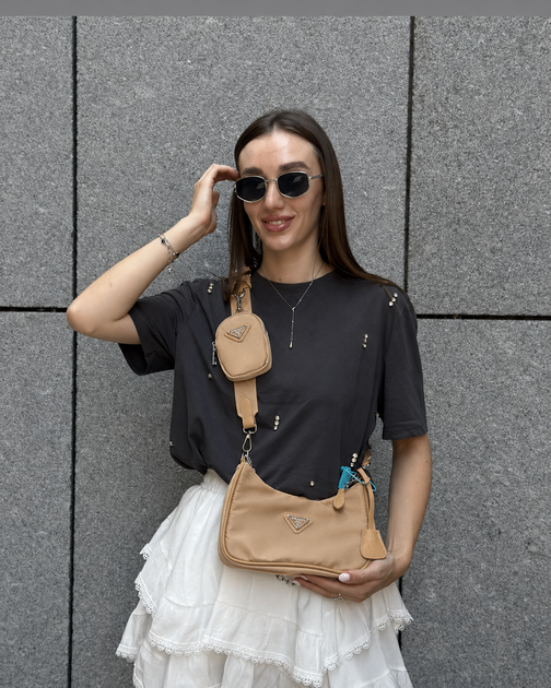 Женская сумка Prada хобо бежевая - Фото 4 Женская сумка Prada хобо бежевая - изображение 4