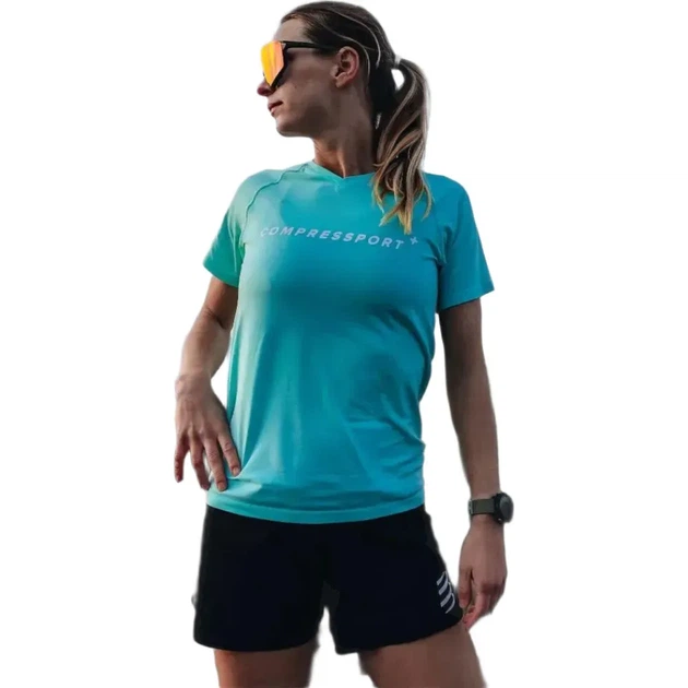 Футболка женская с надписью Compressport Training SS Logo Tshirt Wmn Shell blue M (100028859) - Фото 7 Футболка женская с надписью Compressport Training SS Logo Tshirt Wmn Shell blue M (100028859) - изображение 7