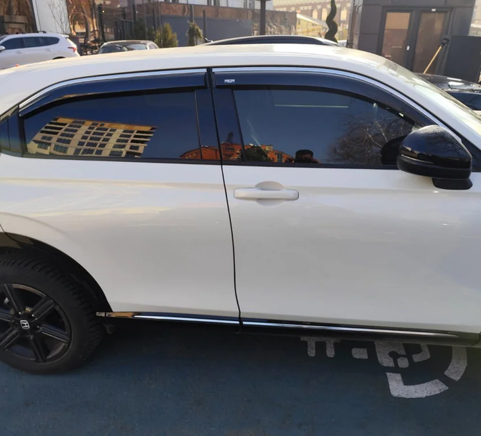 Вітровики на вікна з хромом Niken Luxury (EU/Asia, 4 шт) для Honda eNS1 2022 - рр - зображення 5