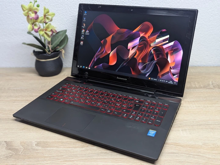 Ноутбук Lenovo IdeaPad Y50-70:15.6 Full HD Intel Core i7-4710HQ,16 GB DDR3,GeForce GTX 860M 4Gb SSD 256Gb - Б/У - изображение 2