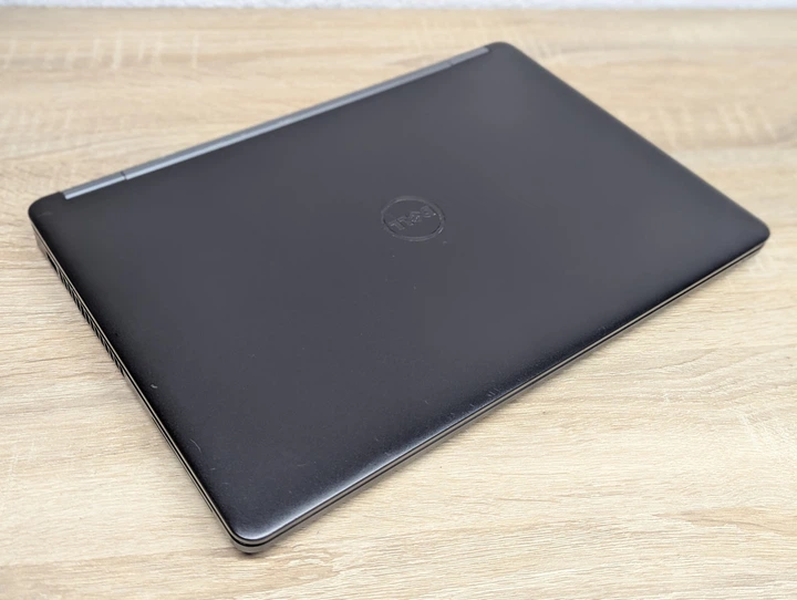Ноутбук Dell Latitude E5470:14 Full Hd Intel Core i5-6300U 8 GB DDR4 Intel HD Graphics SSD 128Gb - Б/У - Фото 7 Ноутбук Dell Latitude E5470:14 Full Hd Intel Core i5-6300U 8 GB DDR4 Intel HD Graphics SSD 128Gb - Б/У - изображение 7