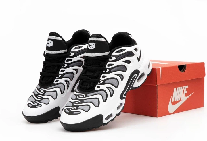 Кросівки чоловічі Ni Air Max Tn Plus Drift White Black / Най Аір Макс Тн плюс Дріфт білі 45 - Фото 8 Кросівки чоловічі Ni Air Max Tn Plus Drift White Black / Най Аір Макс Тн плюс Дріфт білі 45 - зображення 8
