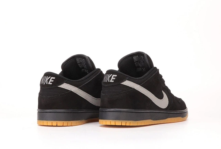 Кроссовки женские и мужские Ni SB Dunk Black Grey FOG / кеды Най СБ Данк черные серые 41 - Фото 4 Кроссовки женские и мужские Ni SB Dunk Black Grey FOG / кеды Най СБ Данк черные серые 41 - изображение 4