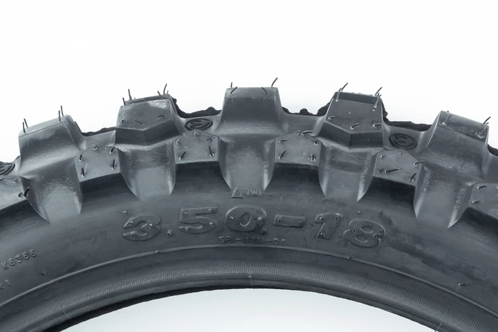 Шина 3,50-18 шипованная X-CROSS SB-111 - изображение 2