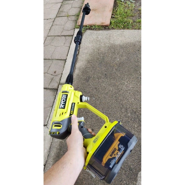 Мийка високого тиску Ryobi низького тиску RY18PW22A-0, 18В ONE+, 22бар, 182 л/год. (без АКБ та ЗП) (5133004570) - Фото 6 Мийка високого тиску Ryobi низького тиску RY18PW22A-0, 18В ONE+, 22бар, 182 л/год. (без АКБ та ЗП) (5133004570) - зображення 6