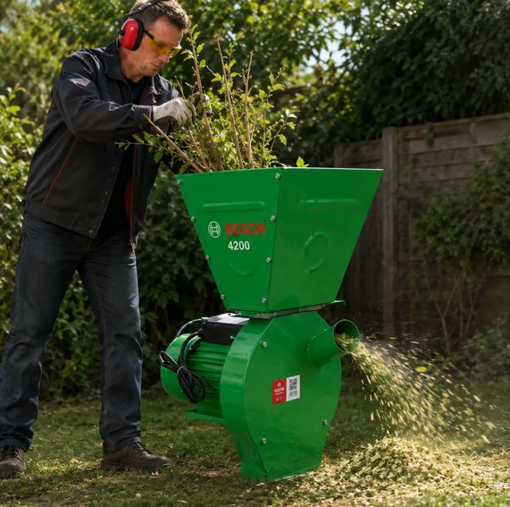 Зернодробилка Bosch BFS 4200 электрическая 230 кг/ч кормодробилка молотковая 4,2 кВт измельчитель зерна 220 В дробилка для кукурузы пшеницы сухих кормов 3500 об/мин корморезка с бункером 10 л четырьмя ситами 3 4 5 6 мм для фермы домашнего хозяйства - изображение 11
