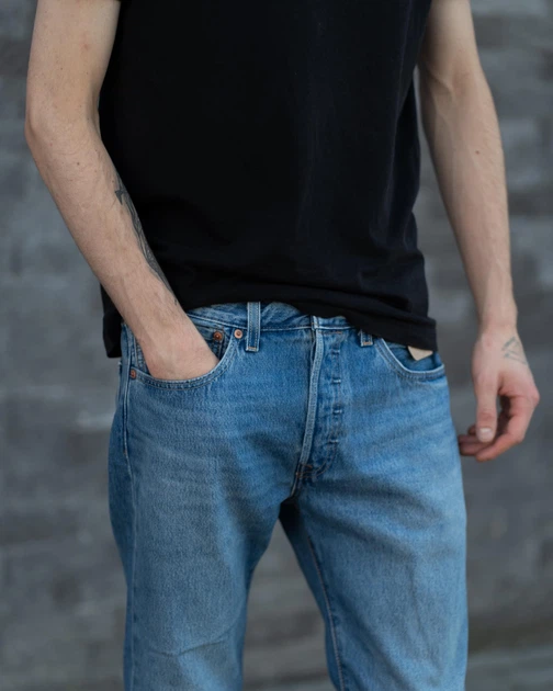 Джинси чоловічі Levi's 501 Original Men's Jeans 00501-3306 W32 L32 сині (13130016) - Фото 7 Джинси чоловічі Levi's 501 Original Men's Jeans 00501-3306 W32 L32 сині (13130016) - зображення 7