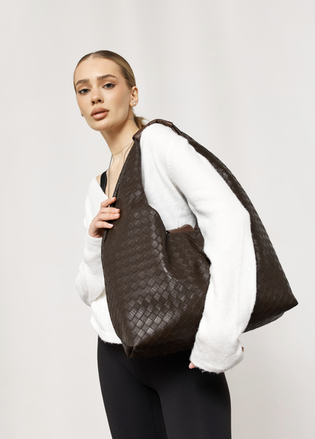 Большая повседневная женская плетеная сумка-шопер Sambag HOBO WEAVE L коричневая - изображение 6