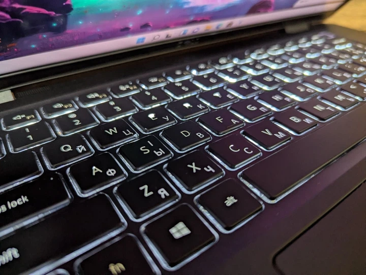 Ультрабук Б-класс Dell Latitude 7520 / 15.6" (1920x1080) IPS / Intel Core i7-1185G7 (4 (8) ядра по 3.0 - 4.8 GHz) / 16 GB DDR4 / 512 GB SSD / Intel Iris Xe Graphics / WebCam / TouchID / Windows 11 б/у - Фото 6 Ультрабук Б-класс Dell Latitude 7520 / 15.6" (1920x1080) IPS / Intel Core i7-1185G7 (4 (8) ядра по 3.0 - 4.8 GHz) / 16 GB DDR4 / 512 GB SSD / Intel Iris Xe Graphics / WebCam / TouchID / Windows 11 б/у - изображение 6