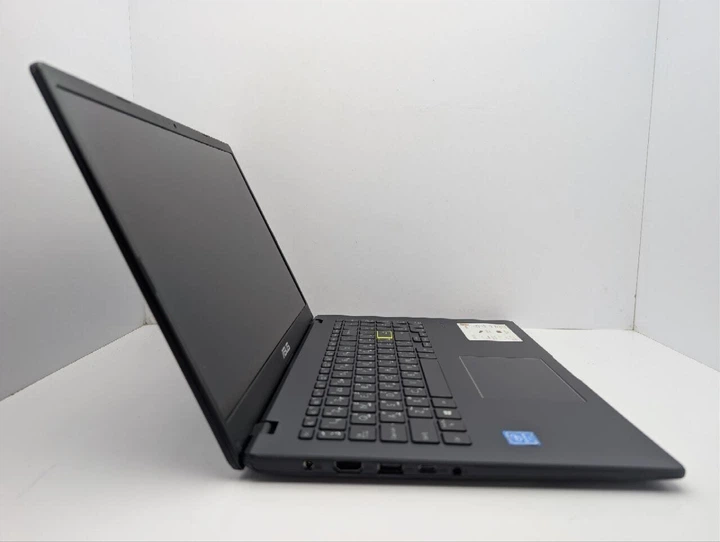Ноутбук Asus VivoBook E510 / 15.6" (1920x1080) TN / Intel Celeron N4020 (2 ядра по 1.1 - 2.8 GHz) / 4 GB DDR4 / 120 GB SSD M.2 / Intel UHD Graphics 600 / WebCam б/в - зображення 4