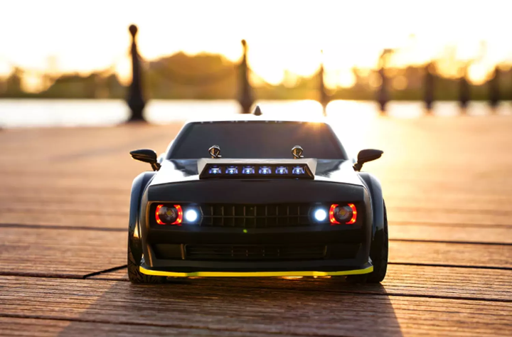 Машинка на радіокеруванні ZLL SG216 PRO 1:16 4WD 40 км/год, RC авто для дріфту з акумулятором, LED + батарейки в подарунок - зображення 4