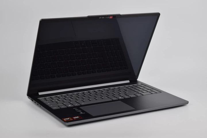 Ультрабук Lenovo IdeaPad Slim 5 16AKP10 Ryzen AI 7 350 / 32GB / 1TB / AMD Radeon 860M / 16" 2.8K OLED 120Hz Ноутбук (с1432) - Refurbished - Фото 4 Ультрабук Lenovo IdeaPad Slim 5 16AKP10 Ryzen AI 7 350 / 32GB / 1TB / AMD Radeon 860M / 16" 2.8K OLED 120Hz Ноутбук (с1432) - Refurbished - зображення 4