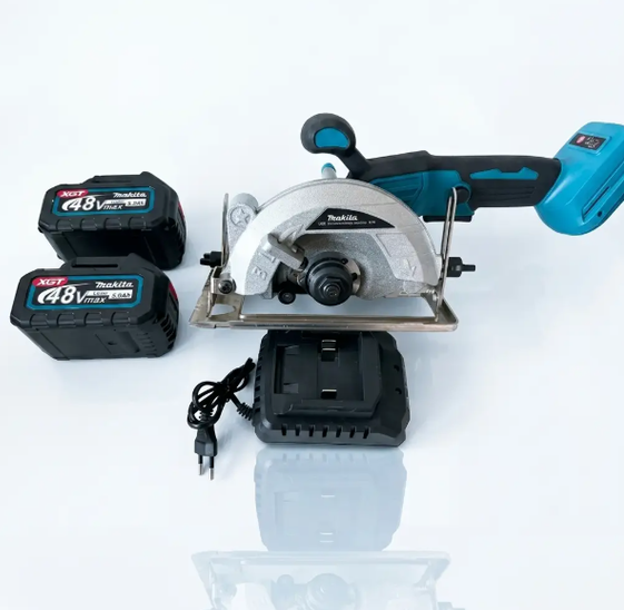 Дискова пила Makita HS7010 для дерева 125 мм акумуляторна циркулярка 48 В ручний інструмент 5 А·год електропила 10800 об хв для розпилювання фанери ОСБ ДСП ремонту будівництва монтажу 2 батареї - зображення 4