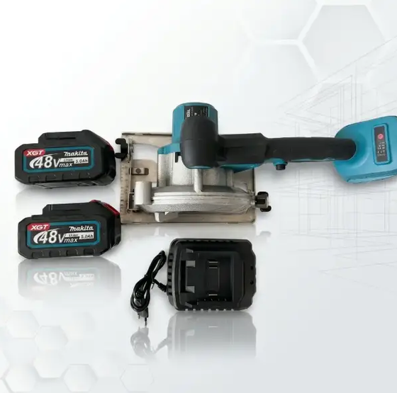 Дискова пила Makita HS7010 для дерева 125 мм акумуляторна циркулярка 48 В ручний інструмент 5 А·год електропила 10800 об хв для розпилювання фанери ОСБ ДСП ремонту будівництва монтажу 2 батареї - зображення 5