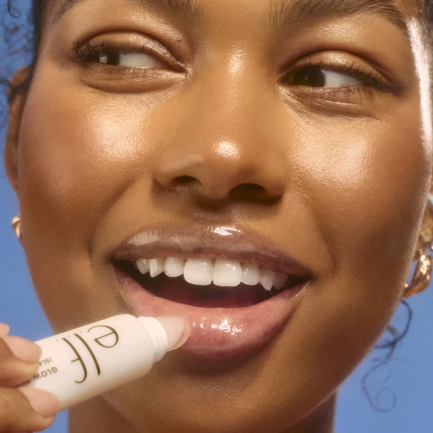 Бальзам для губ e.l.f. Сosmetics "Island Colada" Glow Reviver Melting Lip Balm - изображение 4