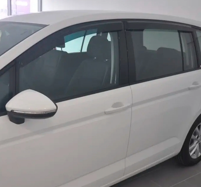 Ветровики на окна (4 шт, HIC) для Volkswagen Touran 2015-2024 гг - изображение 4